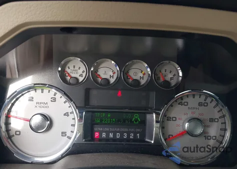 2008 Ford F-350 Fx4/Harley-Davidson/King Ranch/Lariat/Xl/Xlt z USA, uszkodzony, nr VIN 1FTSW31R38EA62285